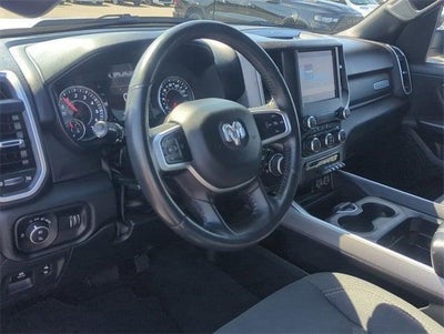 2022 RAM 1500 Big Horn Crew Cab 4x4 5'7' Box