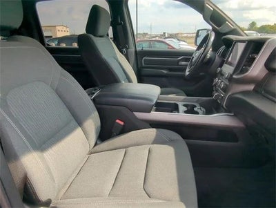 2022 RAM 1500 Big Horn Crew Cab 4x4 5'7' Box