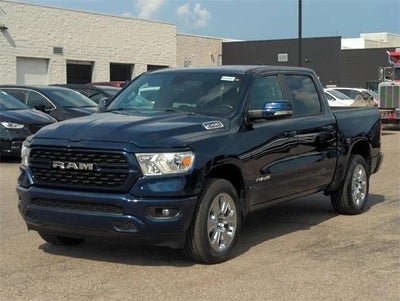 2022 RAM 1500 Big Horn Crew Cab 4x4 5'7' Box