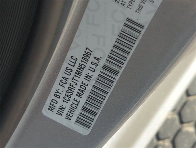 2021 RAM 1500 Laramie Crew Cab 4x4 5'7' Box