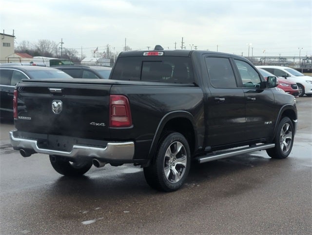 2019 RAM 1500 Laramie Crew Cab 4x4 5'7' Box