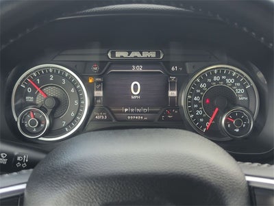 2022 RAM 1500 Laramie Crew Cab 4x4 5'7' Box