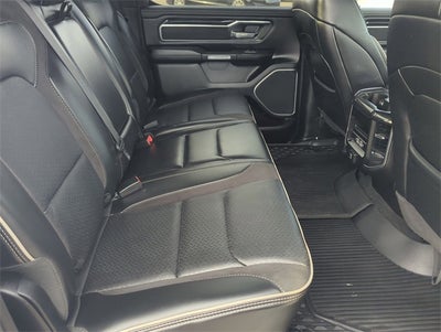 2022 RAM 1500 Laramie Crew Cab 4x4 5'7' Box