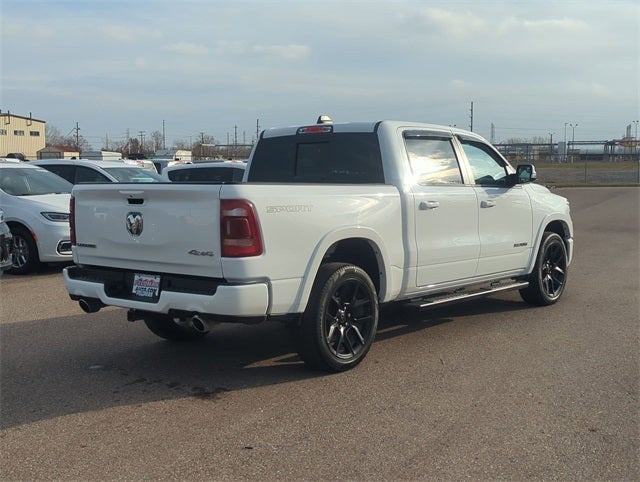 2022 RAM 1500 Laramie Crew Cab 4x4 5'7' Box