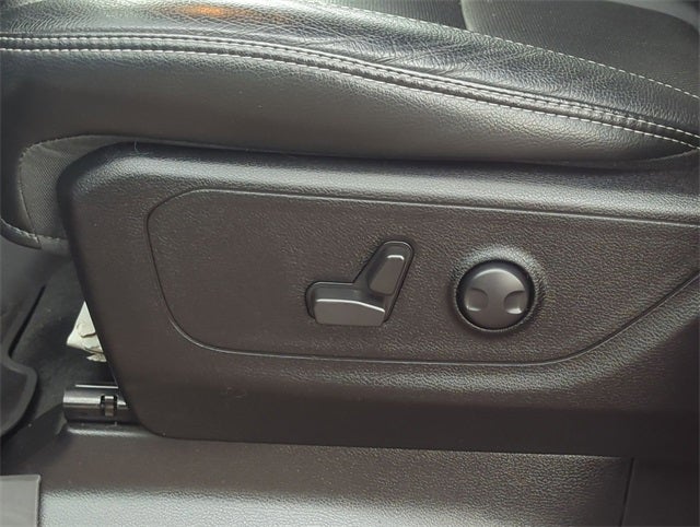 2022 RAM 1500 Rebel Crew Cab 4x4 5'7' Box