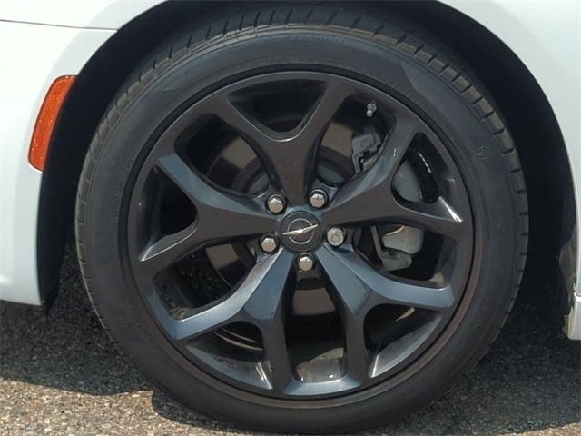2023 Chrysler 300S V8 Woodhaven MI | Dearborn Warren Ann Arbor Michigan  2C3CCABT6PH624431