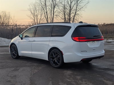 2026 Chrysler Pacifica PACIFICA SELECT