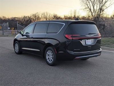 2026 Chrysler Pacifica PACIFICA SELECT