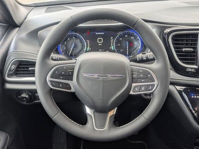 2025 Chrysler Pacifica PACIFICA SELECT