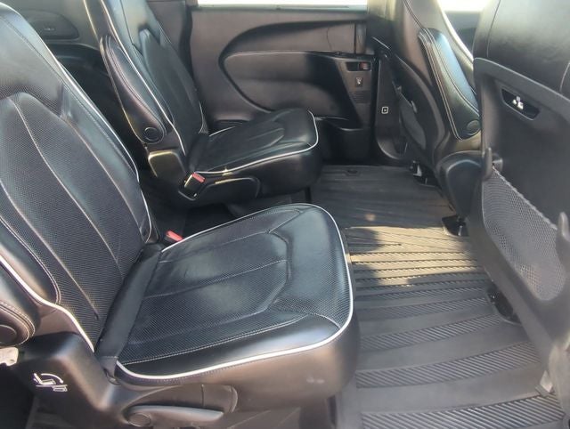 2021 Chrysler Pacifica Limited AWD