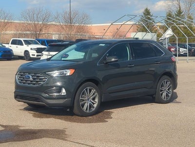 2022 Ford Edge Titanium