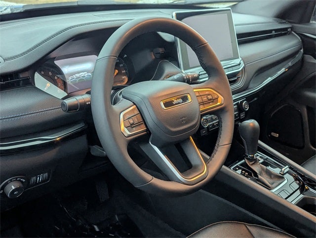 2025 Jeep Compass COMPASS LIMITED 4X4