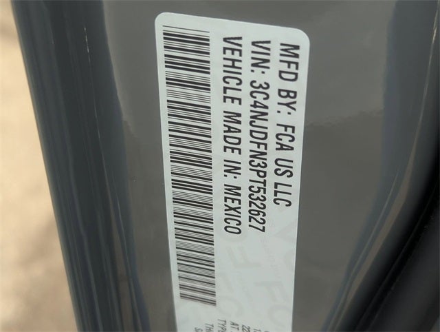 2023 Jeep Compass Latitude Lux FWD