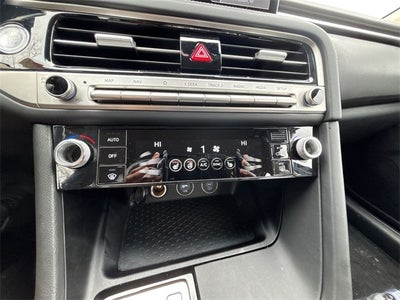 2025 Genesis G70 2.5T