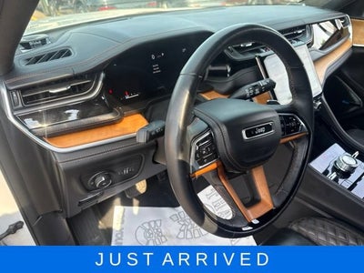 2022 Jeep Grand Cherokee Summit