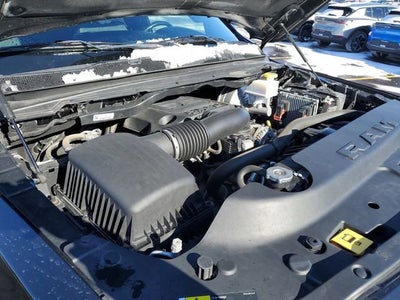 2020 RAM 1500 Big Horn Crew Cab 4x4 5'7" Box