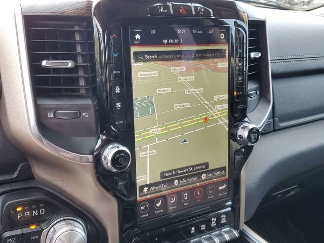 2019 RAM 1500 Laramie Crew Cab 4x4 5'7" Box