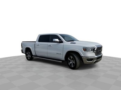 2019 RAM 1500 Laramie Crew Cab 4x4 5'7" Box