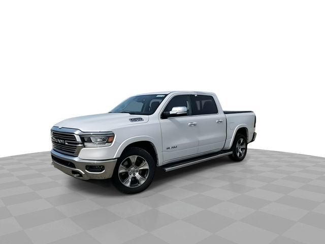 2019 RAM 1500 Laramie Crew Cab 4x4 5'7" Box