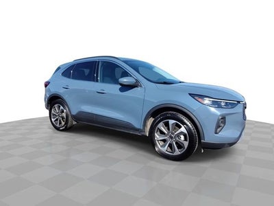 2025 Ford Escape Platinum