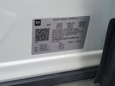 2023 Chevrolet Traverse LT Cloth