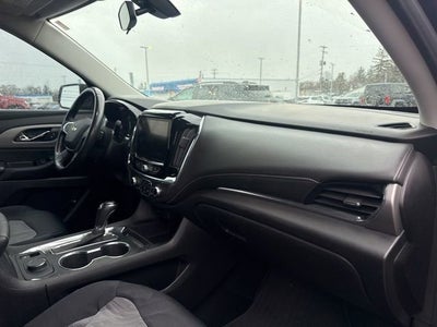2020 Chevrolet Traverse LT Cloth
