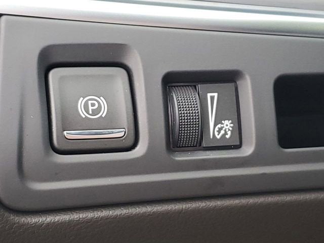 2024 Cadillac XT5 Luxury