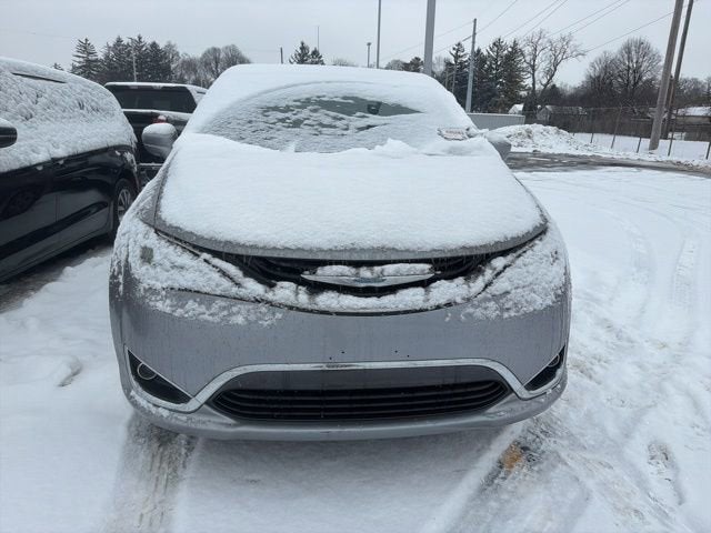 2018 Chrysler Pacifica Hybrid Touring Plus
