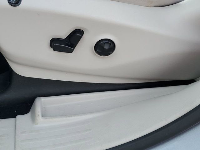 2018 Chrysler Pacifica Hybrid Touring Plus