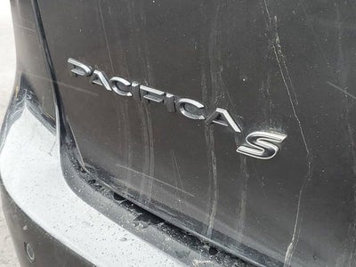2020 Chrysler Pacifica Hybrid Touring