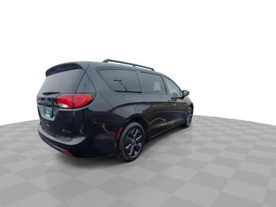 2020 Chrysler Pacifica Hybrid Touring