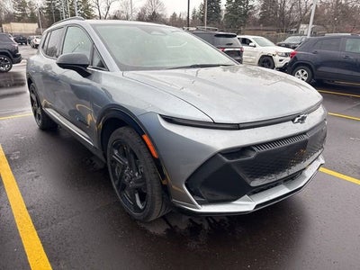 2025 Chevrolet Equinox EV RS