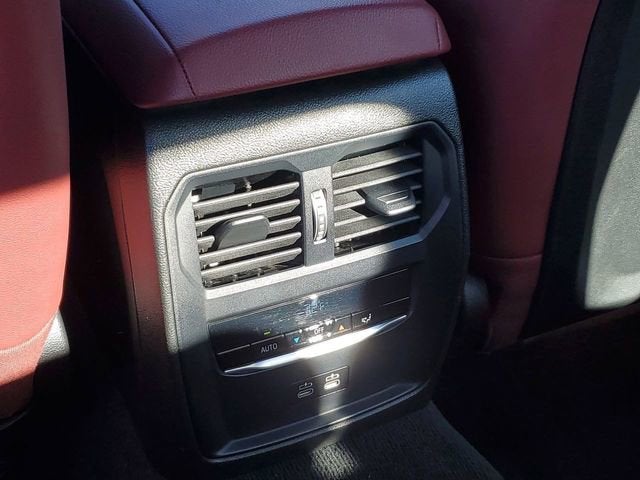 2024 BMW 3 Series 330e xDrive