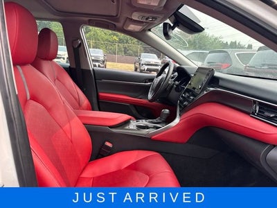 2022 Toyota Camry Hybrid XSE