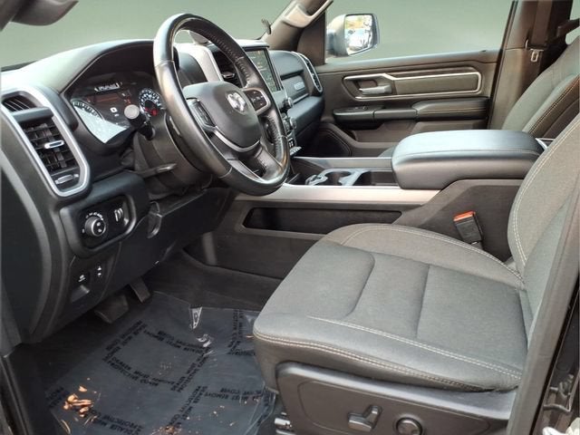 2022 RAM 1500 Big Horn Crew Cab 4x4 5'7" Box