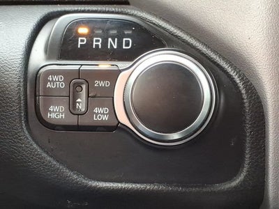 2022 RAM 1500 Big Horn Crew Cab 4x4 5'7" Box