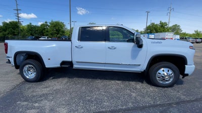 2026 Chevrolet Silverado 3500 HD High Country DRW