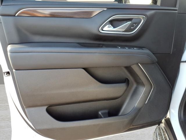 2023 GMC Yukon XL SLE
