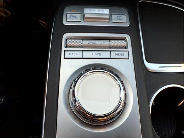 2025 Genesis GV70 2.5T AWD