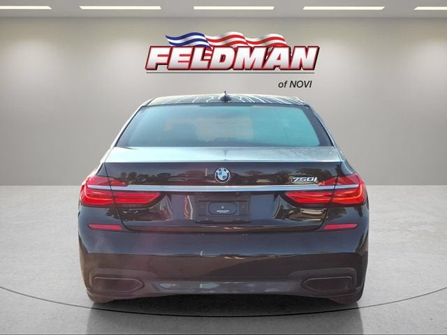 2016 BMW 750i 750i