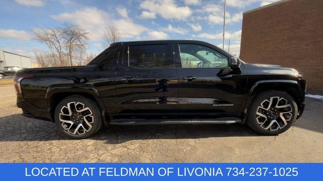 2024 Chevrolet Silverado EV RST