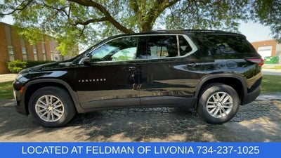 2023 Chevrolet Traverse LT Cloth