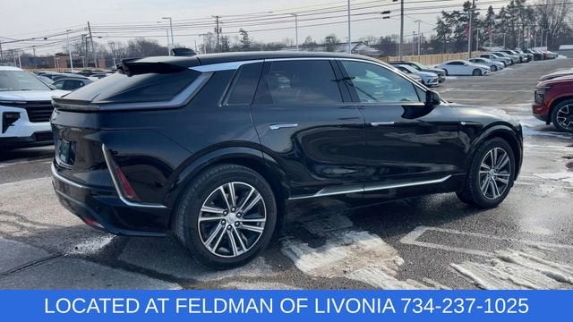 2024 Cadillac LYRIQ Luxury 1