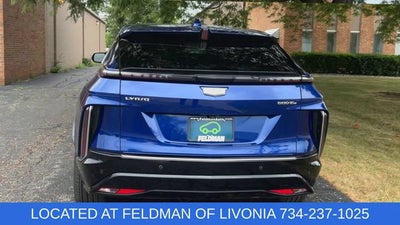 2024 Cadillac LYRIQ Luxury 2