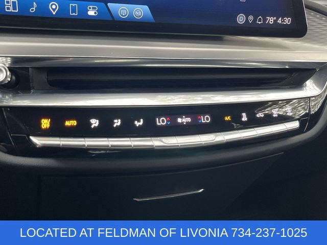 2024 Cadillac LYRIQ Luxury 2