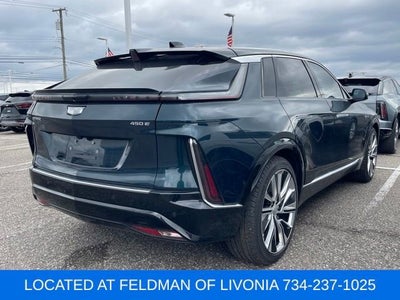 2024 Cadillac LYRIQ Luxury 3