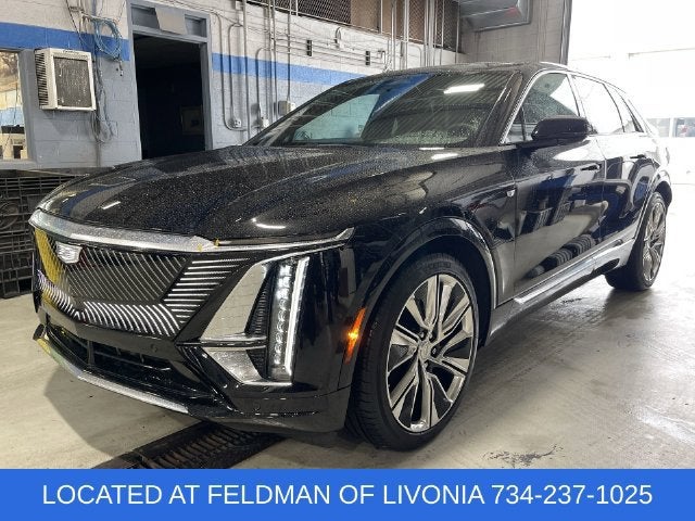 2024 Cadillac LYRIQ Luxury 3
