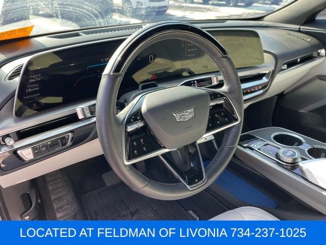 2024 Cadillac LYRIQ Sport 2