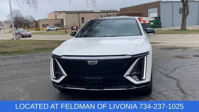 2024 Cadillac LYRIQ Sport 2