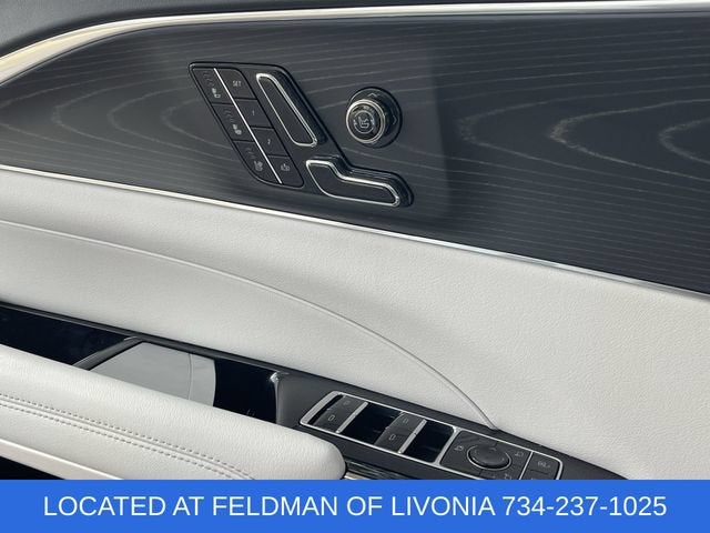 2024 Cadillac LYRIQ Sport 2